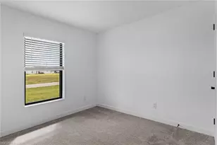 722 Goldrock Rd, Lehigh Acres, FL 33974 - Photo 14