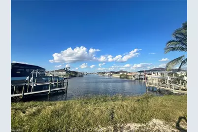 4103 NW 12th St, Cape Coral, FL 33993 - Photo 2