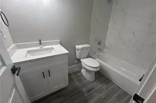 4004 NE 17th Ave, Cape Coral, FL 33909 - Photo 12