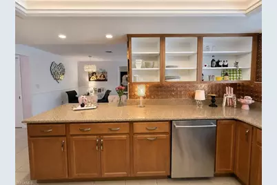 5098 Northampton Dr, Fort Myers, FL 33919 - Photo 8