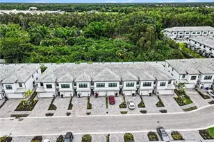 27837 Solis Grande Dr, Bonita Springs, FL 34135 - Photo 26