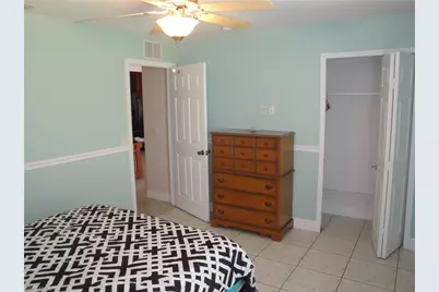 301 SE 1st St, Cape Coral, FL 33990 - Photo 18
