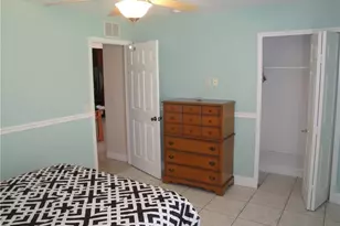 301 SE 1st St, Cape Coral, FL 33990 - Photo 18