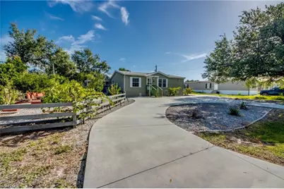 356 Sacramento St, North Fort Myers, FL 33903 - Photo 8