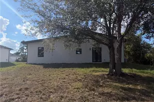 339 Western Ave S, Lehigh Acres, FL 33974 - Photo 6