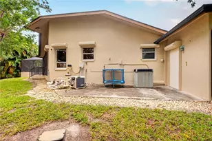 6090 Anchorline Ct, North Fort Myers, FL 33917 - Photo 50