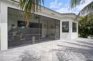 11536 Foxbriar Ln, Fort Myers, FL 33913 - Photo 32