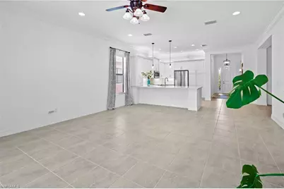 11536 Foxbriar Ln, Fort Myers, FL 33913 - Photo 14