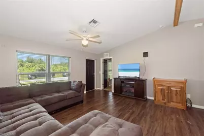 8008 Spice Ct, Labelle, FL 33935 - Photo 14