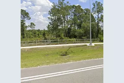 3392 Meadow Rd, Lehigh Acres, FL 33974 - Photo 4