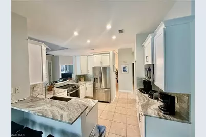 2836 SW 47th Ter, Cape Coral, FL 33914 - Photo 10