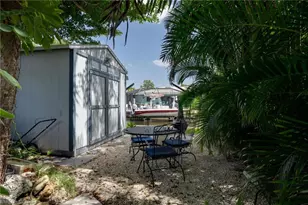 94 Gold Key Ct, North Fort Myers, FL 33917 - Photo 28