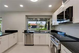 94 Gold Key Ct, North Fort Myers, FL 33917 - Photo 12