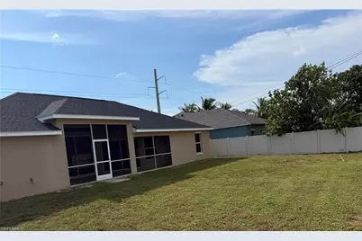 2017 SW 20th Ave, Cape Coral, FL 33991 - Photo 14
