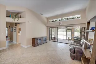 1722 SE 2nd St, Cape Coral, FL 33990 - Photo 4