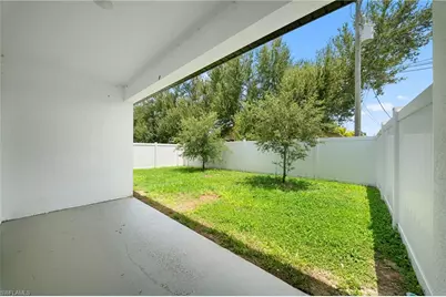 528 SE 6th St, Cape Coral, FL 33990 - Photo 20