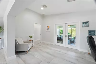 1023 El Valle Ave, Fort Myers, FL 33919 - Photo 8