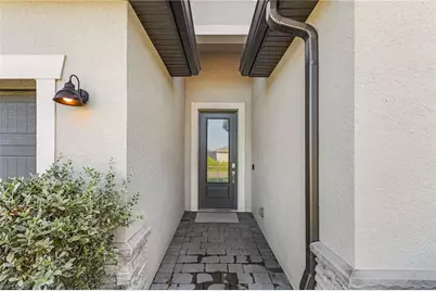 11151 Timber Creek Dr E, Fort Myers, FL 33913 - Photo 4
