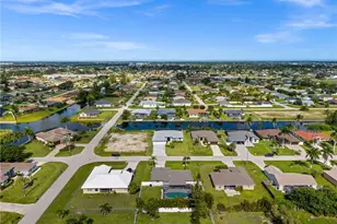 2141 SW 5th Ave, Cape Coral, FL 33991 - Photo 36