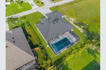 821 NW 37th Pl, Cape Coral, FL 33993 - Photo 44