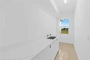 821 NW 37th Pl, Cape Coral, FL 33993 - Photo 32