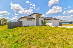 1026 Nelson Rd N, Cape Coral, FL 33993 - Photo 4