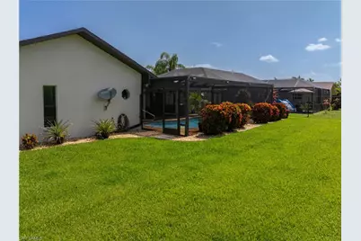 818 El Dorado Pkwy W, Cape Coral, FL 33914 - Photo 32