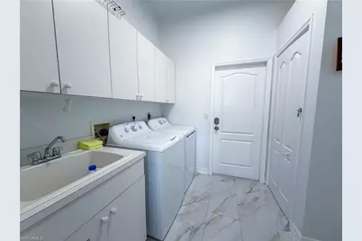 2549 SW 38th St, Cape Coral, FL 33914 - Photo 34
