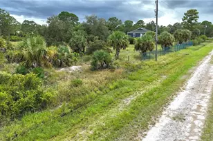 545 S Verda St, Clewiston, FL 33440 - Photo 1