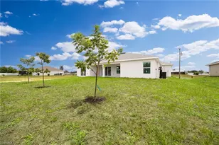 2802 NW 3rd Pl, Cape Coral, FL 33993 - Photo 28