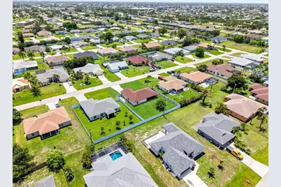 2214 SW 13th Ave, Cape Coral, FL 33991 - Photo 6