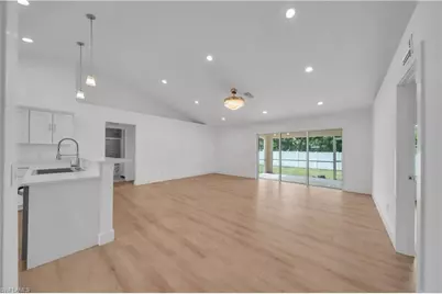 2007 NW 21st St, Cape Coral, FL 33993 - Photo 8