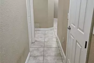915 Barbara Ct, Lehigh Acres, FL 33974 - Photo 20