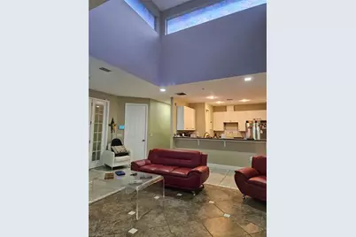 915 Barbara Ct, Lehigh Acres, FL 33974 - Photo 2