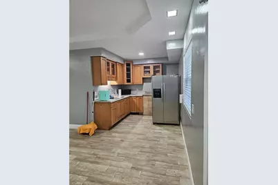 915 Barbara Ct, Lehigh Acres, FL 33974 - Photo 30