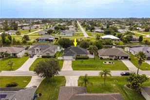 1418 SW 11th Pl, Cape Coral, FL 33991 - Photo 38