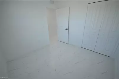 2132 Barker Blvd, Fort Myers, FL 33916 - Photo 6
