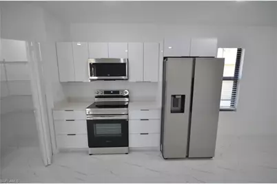 2132 Barker Blvd, Fort Myers, FL 33916 - Photo 16