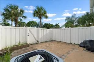3647 Pine Oak Cir, Fort Myers, FL 33916 - Photo 14