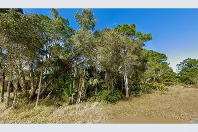 734 Bedford Dr, Lehigh Acres, FL 33974 - Photo 2