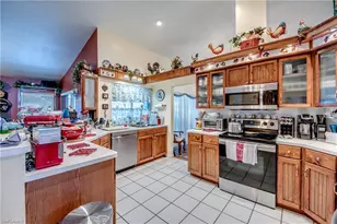 4600 SW 5th Pl, Cape Coral, FL 33914 - Photo 26