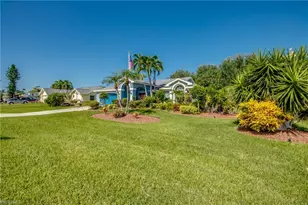 4600 SW 5th Pl, Cape Coral, FL 33914 - Photo 2