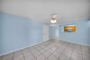 2885 Winkler Ave, Fort Myers, FL 33916 - Photo 4