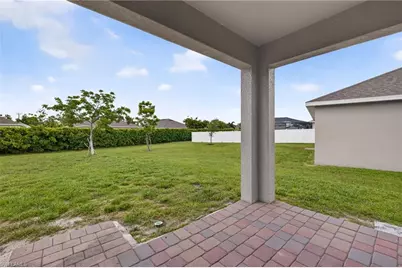 2547 Village Of Entrada St, Cape Coral, FL 33909 - Photo 24