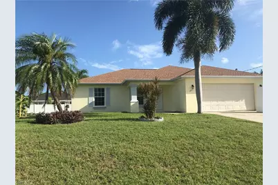 1427 NE 43rd Ln, Cape Coral, FL 33909 - Photo 1