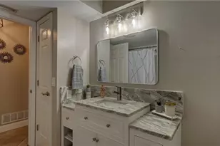 237 SE 20th Ct, Cape Coral, FL 33990 - Photo 22
