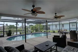237 SE 20th Ct, Cape Coral, FL 33990 - Photo 28