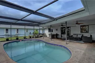 237 SE 20th Ct, Cape Coral, FL 33990 - Photo 32