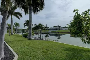 237 SE 20th Ct, Cape Coral, FL 33990 - Photo 34