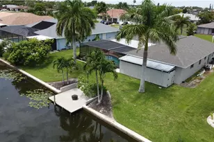 237 SE 20th Ct, Cape Coral, FL 33990 - Photo 38